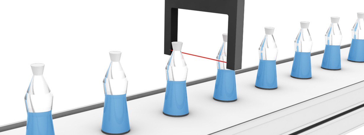 Detección de líquido en botellas transparentes