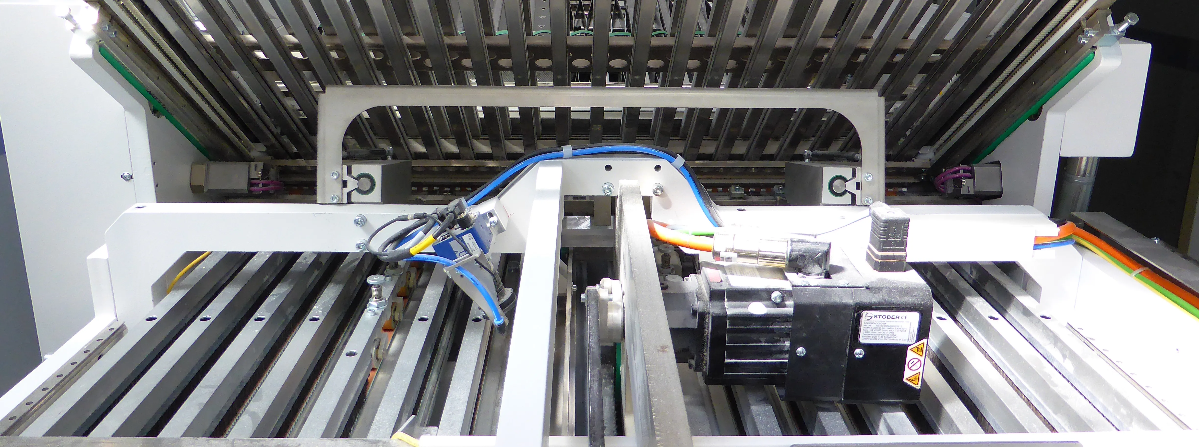 Continuous production monitoring in folding machines image