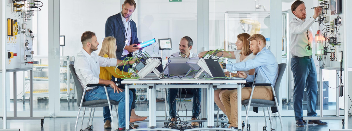 Balluff is focusing on speed and systematic customer orientation with the establishment of strategic incubation programs for innovation management.